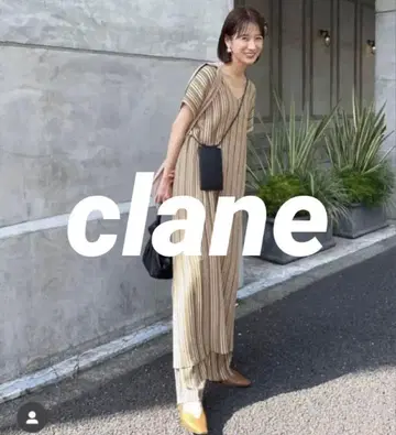 [ 새상품급 ] 클라네 랜덤 스트라이프 니트 원피스, 팬츠 세트