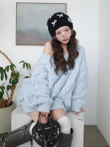 새상품 Darich 다리치 루즈 케이블 로우게이지 니트 튜닉