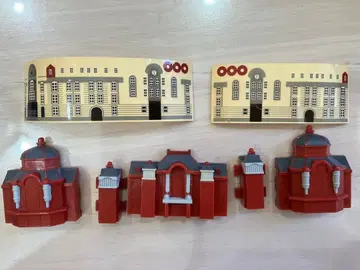 캡슐 프라레일 도쿄역 마루노우치 역 건물 풍경