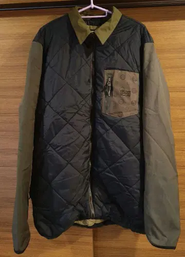 빌라봉 퀼팅 자켓 네이비 카키 스노우