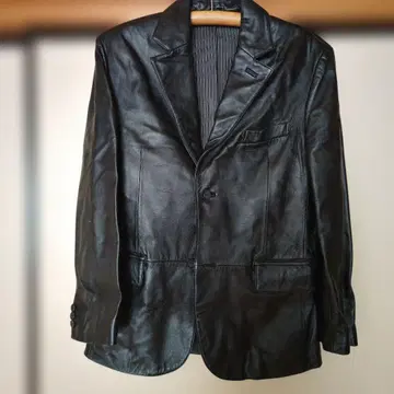 GREEN GATES 블랙 가죽 자켓 M 사이즈