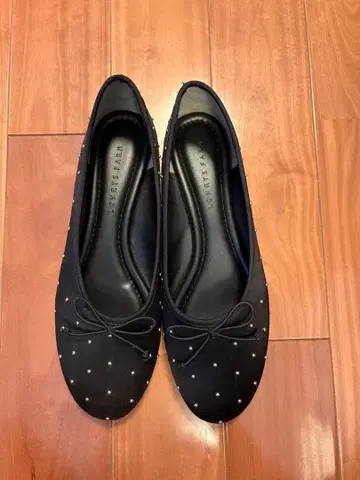 비쥬 디자인 블랙 플랫슈즈 M