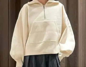 새상품급 niko and - 메이크 스태프 하프 ZIP 풀오버 M