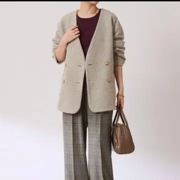 택 포함 새상품 이탈리아 에어리 노카라 코트