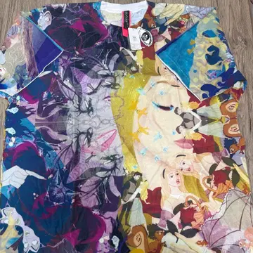 아차츄무 x 디즈니 T셔츠