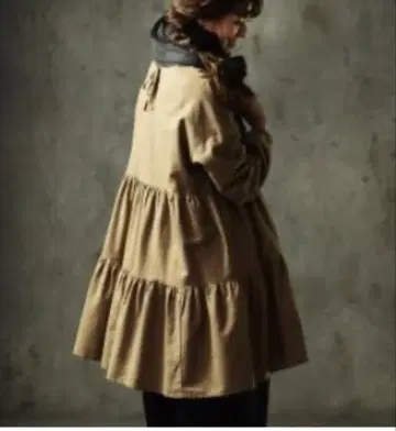 SOUL BERRY 무토 씨는 언제나 마일드 슈거 티어드 튜닉 M