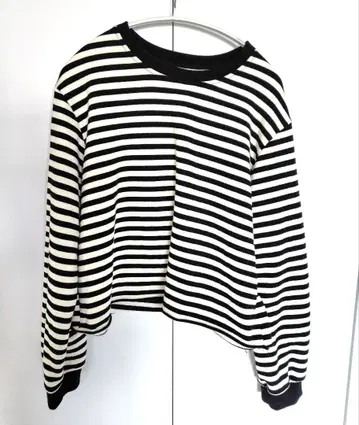 FASHIRU cropped border tops 보더