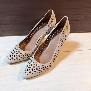 WHAT FOR 풀 사이드 베이지 펌프스 하이힐 39