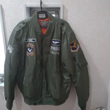 MA-1 플라이트 자켓 올리브 그린