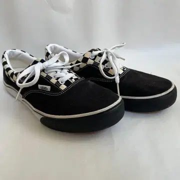 VANS 블랙 체크 무늬 스니커즈 26.5cm