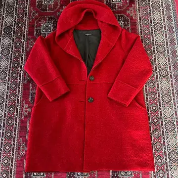 이탈리아제 빨간색 후드 부착 롱 코트 크리스마스