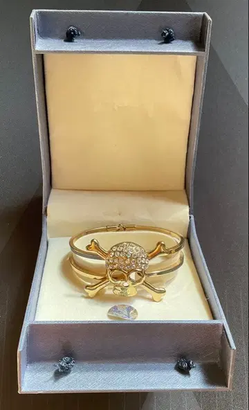 VenDome 스컬 디자인 팔찌