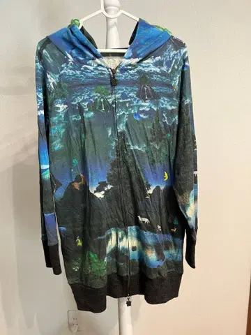 모니코토 후드티