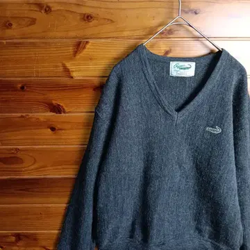 Crocodile 크로커다일 니트 스웨터 악어 자수 V넥 L