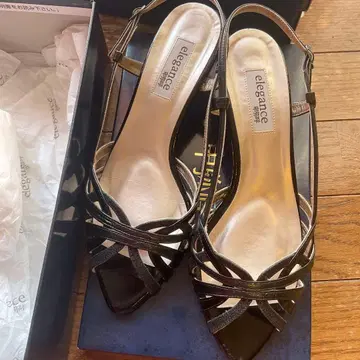 elegance 히미코 블랙 스트랩 샌들