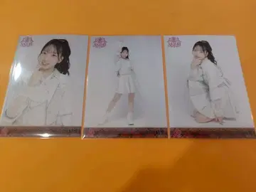 야마구치 유아 AKB48 멤버 리퀘스트 동경의 의상 브로마이드 3종 컴프