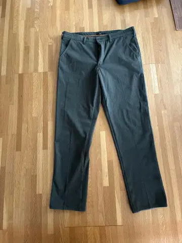 에드윈 EDWIN 데니스라