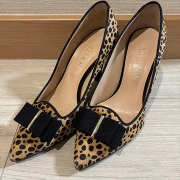 다이애나 레오파드 무늬 리본 포함 하이힐