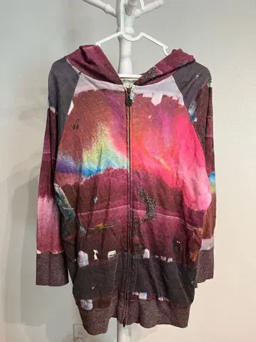 모니코토 후드티