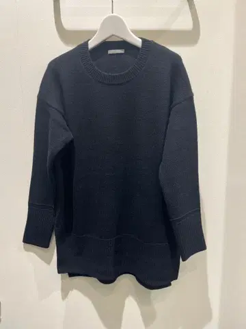 띠어리 럭스 새상품급 캐시미어 혼방 풀오버 니트 38