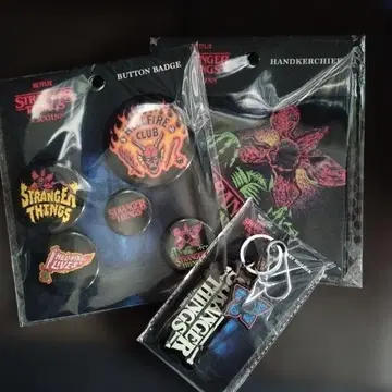 기묘한 이야기 버튼 배지 손수건 키링 세트