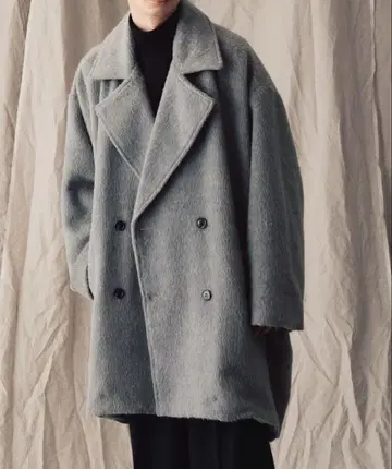 그레이 더블 브레스트 샤기 하프 코트