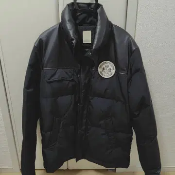 다운 자켓 블랙
