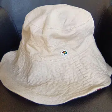 아놀드 파머 버킷햇 리버서블 베이지 체크 무늬 코튼