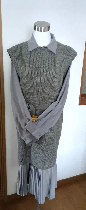 미사용 새상품 [ 레이어드 ] 그레이 니트 셔츠 원피스