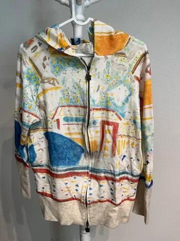 모니코토 후드티