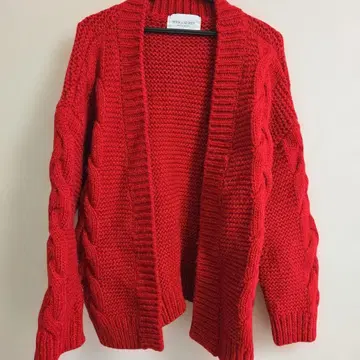 스픽 앤 스팬 빨간색 니트 가디건