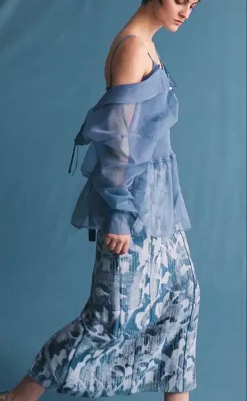 미사용 새상품 FRAY I.D 자카드 레이스업 스트레이트 스커트 블루