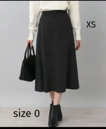 [ 새상품 ] UNTITLED 페이크 스웨이드 플레어 스커트