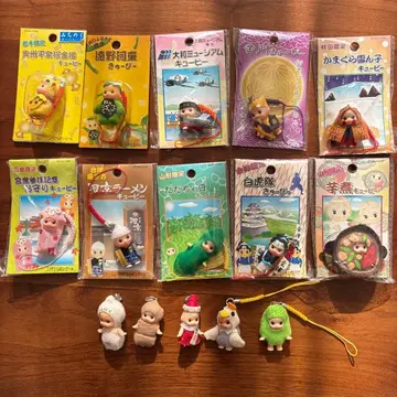 지역 한정 큐피 스트랩 묶음 판매