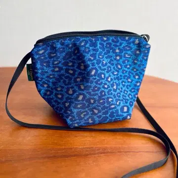 에르베샤 펠리에 레오파드 보트형 숄더백 S 팬서 블루 2885F