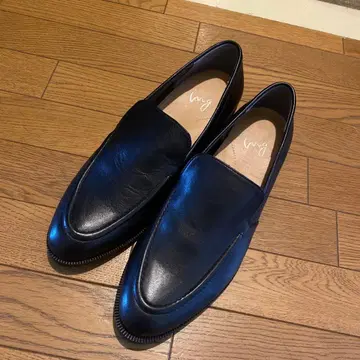 블랙 가죽 로퍼 ing