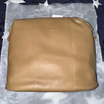 미사용 새상품 다코타 백팩 소가죽