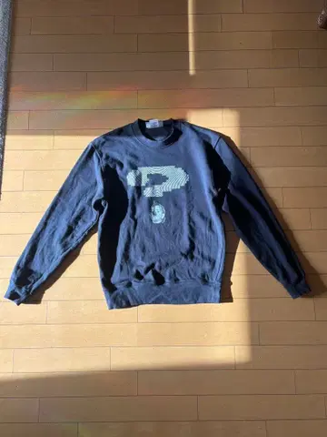 블랙 맨투맨 트레이닝복 질문과 답변