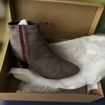 오리엔탈트래픽 숏부츠