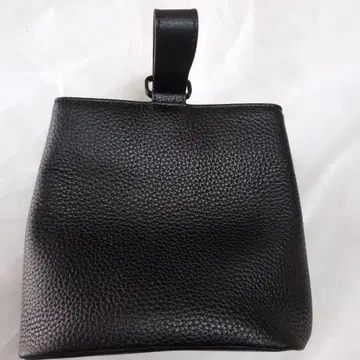 [ 컨디션 최상 ] HushTug 블랙 가죽 파우치