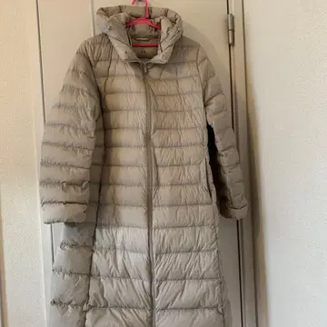 2024년제 유니클로 울트라 라이트 다운 롱 코트 XL 베이지