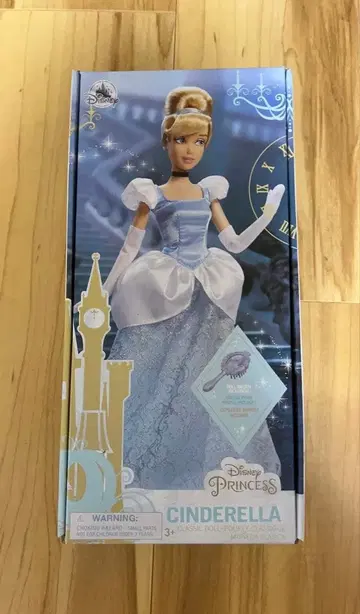 디즈니 스토어 신데렐라 클래식 인형