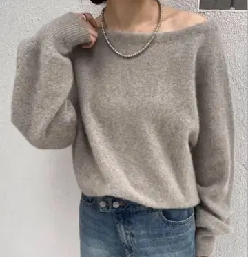 SHENERY 퍼 울 오프숄더 니트