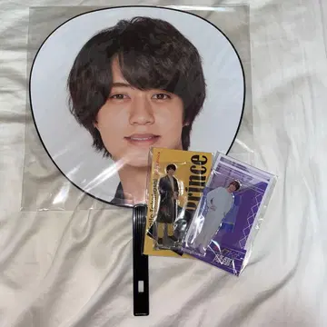 타카하시 카이토 아크릴 스탠드 & 부채 세트