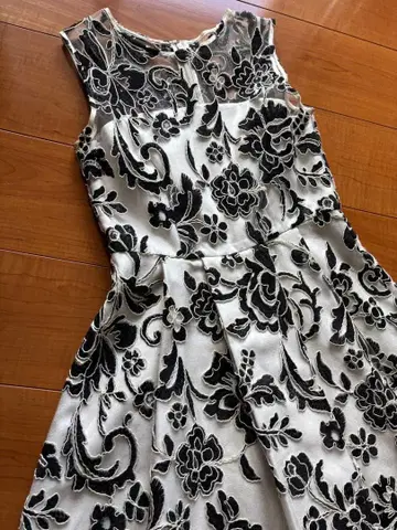 그레이스 콘티넨탈 레이스 원피스