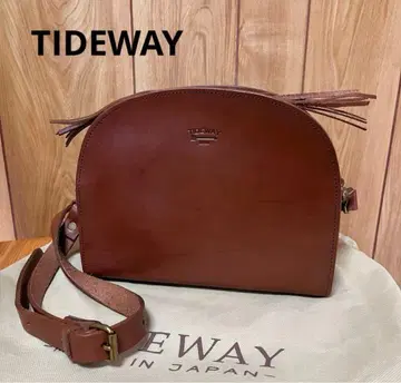 TIDEWAY 하프문 브라운 가죽 숄더백