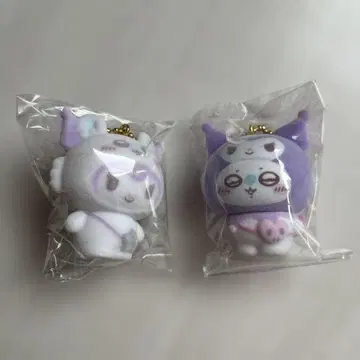 산리오 x 치이카와 (먼작귀) 시크릿 플로키 마스코트 참 쿠로미 모몽가