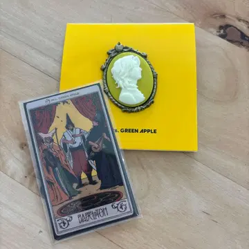 Mrs. GREEN APPLE BABELnoTOH