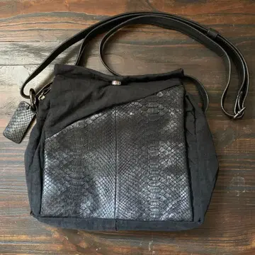 GENUINE PYTHON SKIN 숄더백 가죽 가방