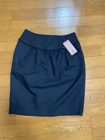 블랙 타이트 스커트 사이즈 L 입학식